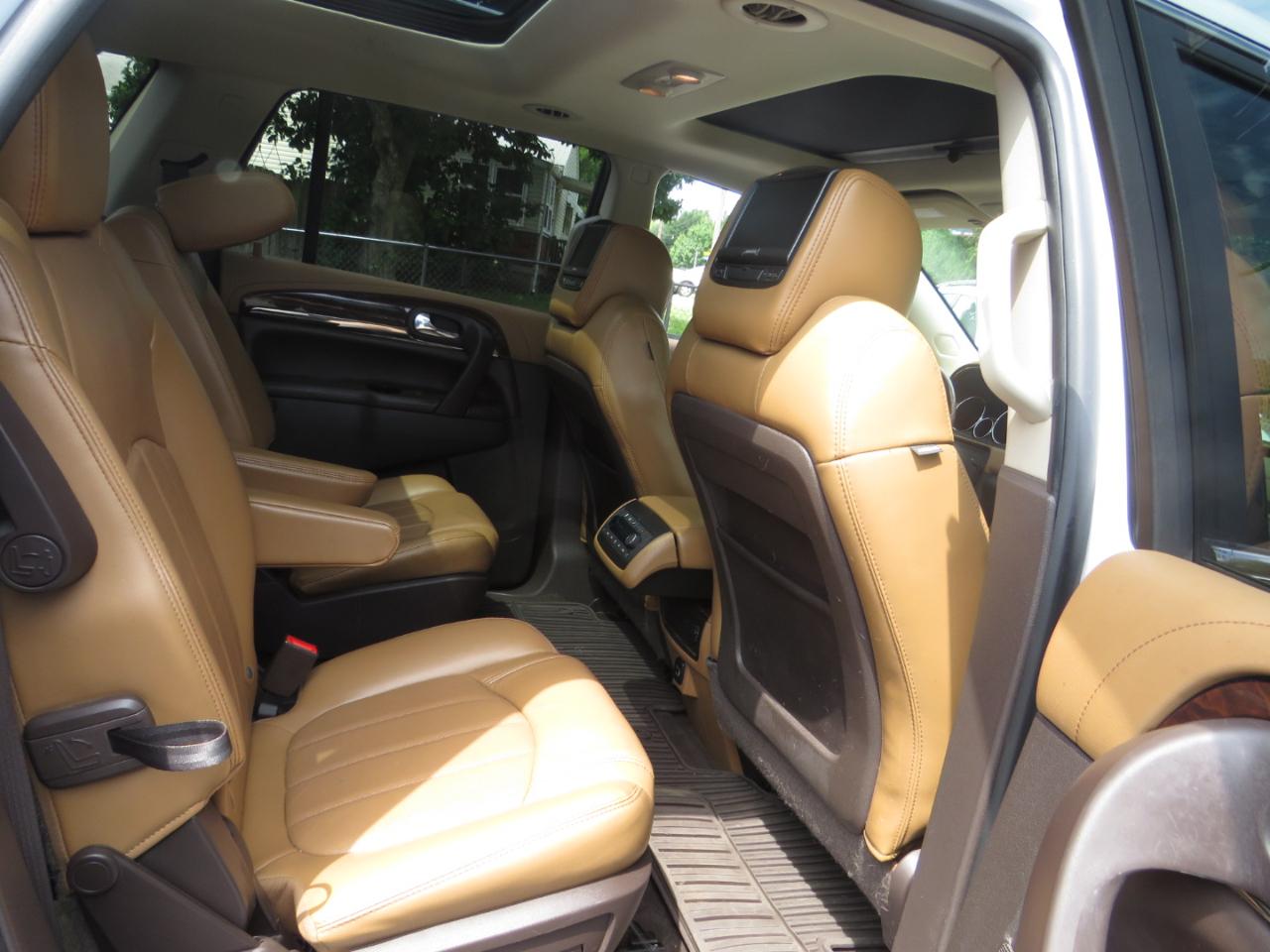 Buick Enclave AWD 4dr Premium 2017