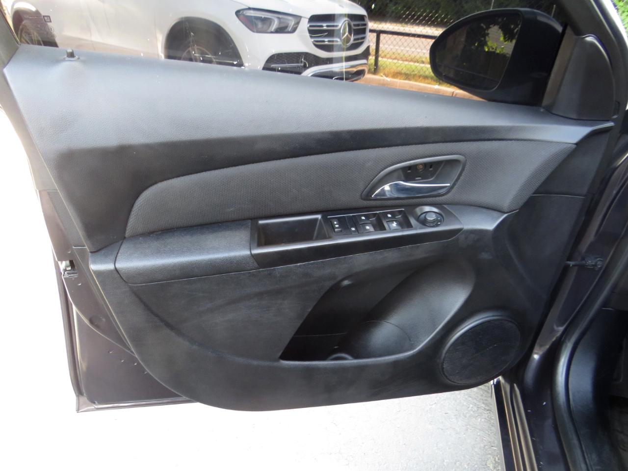 Chevrolet Cruze 4dr Sdn Auto 1LT 2015