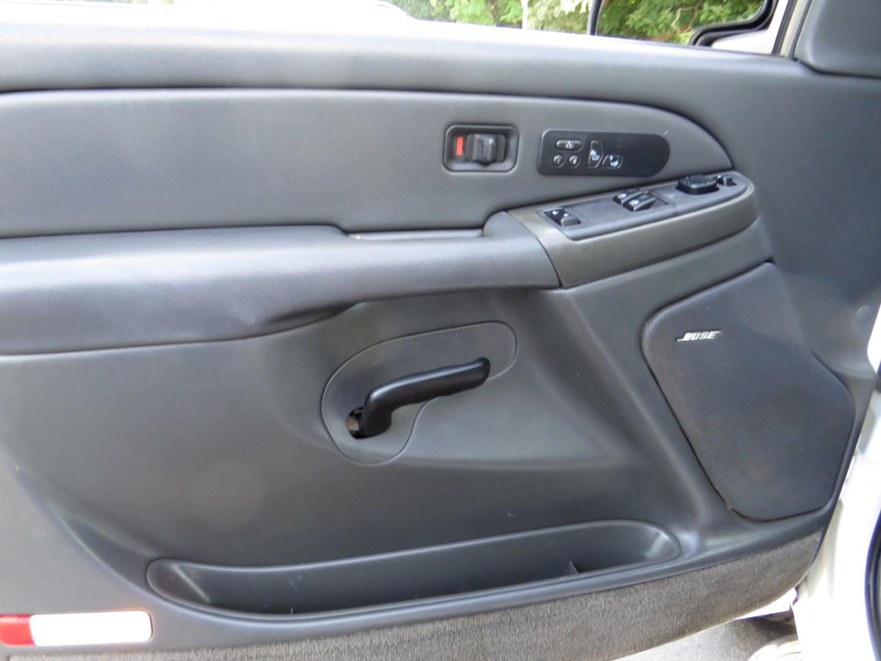 Chevrolet Silverado 1500 Ext Cab 143.5" WB 4WD Z71 2005