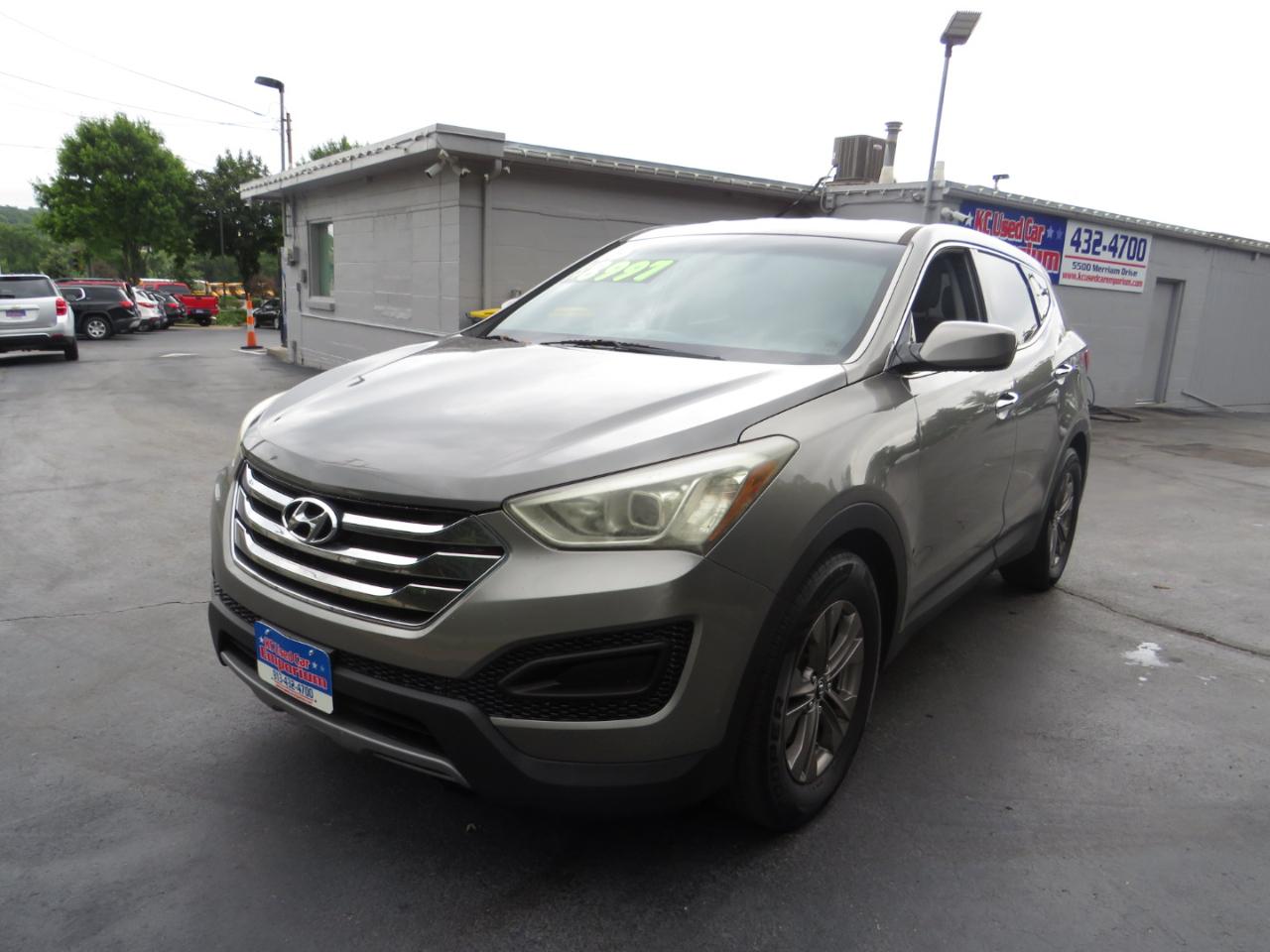 Hyundai Santa Fe FWD 4dr Sport 2013