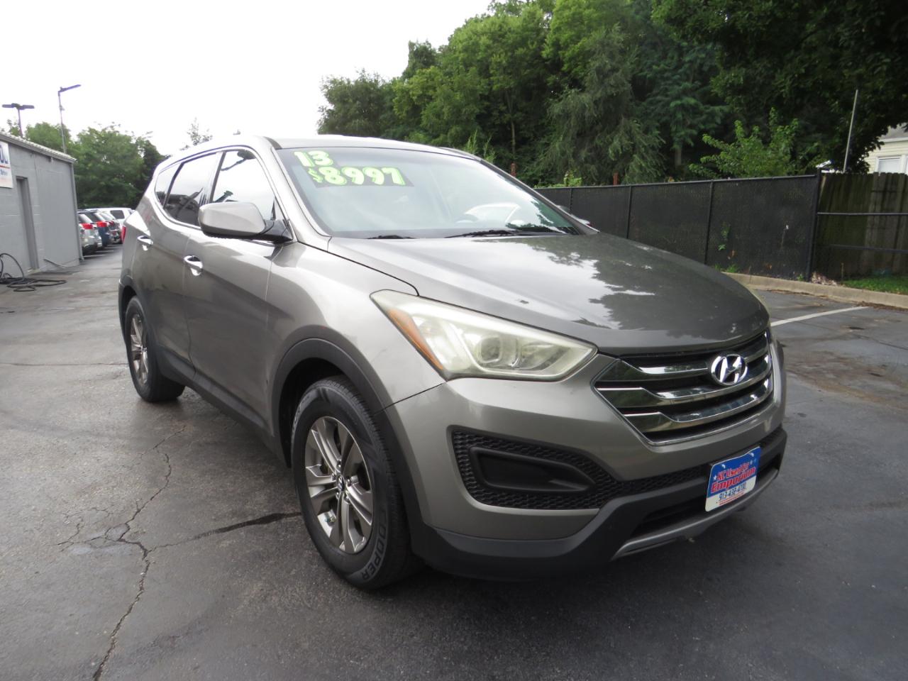 Hyundai Santa Fe FWD 4dr Sport 2013