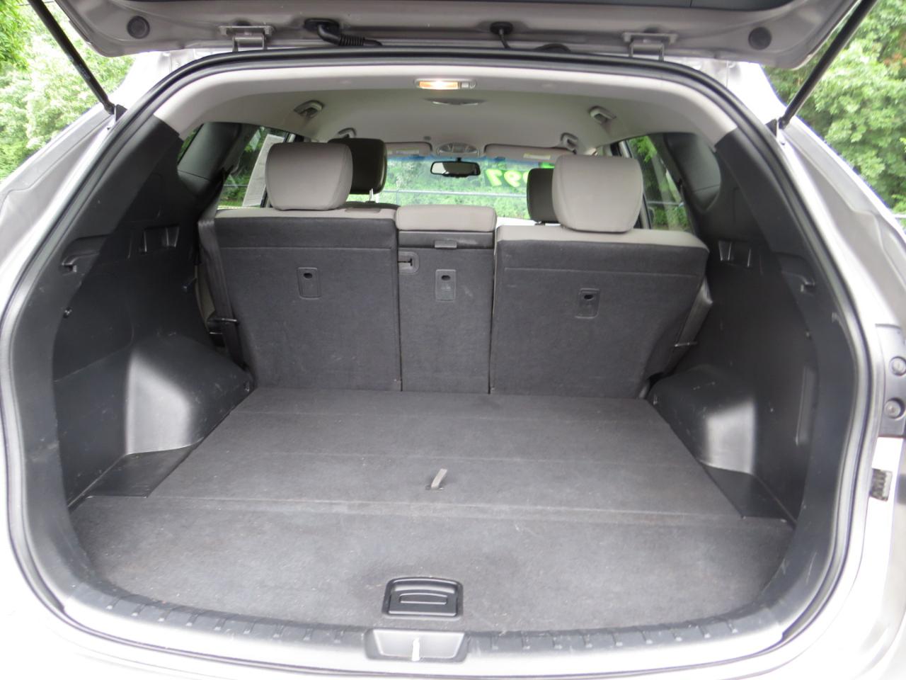 Hyundai Santa Fe FWD 4dr Sport 2013