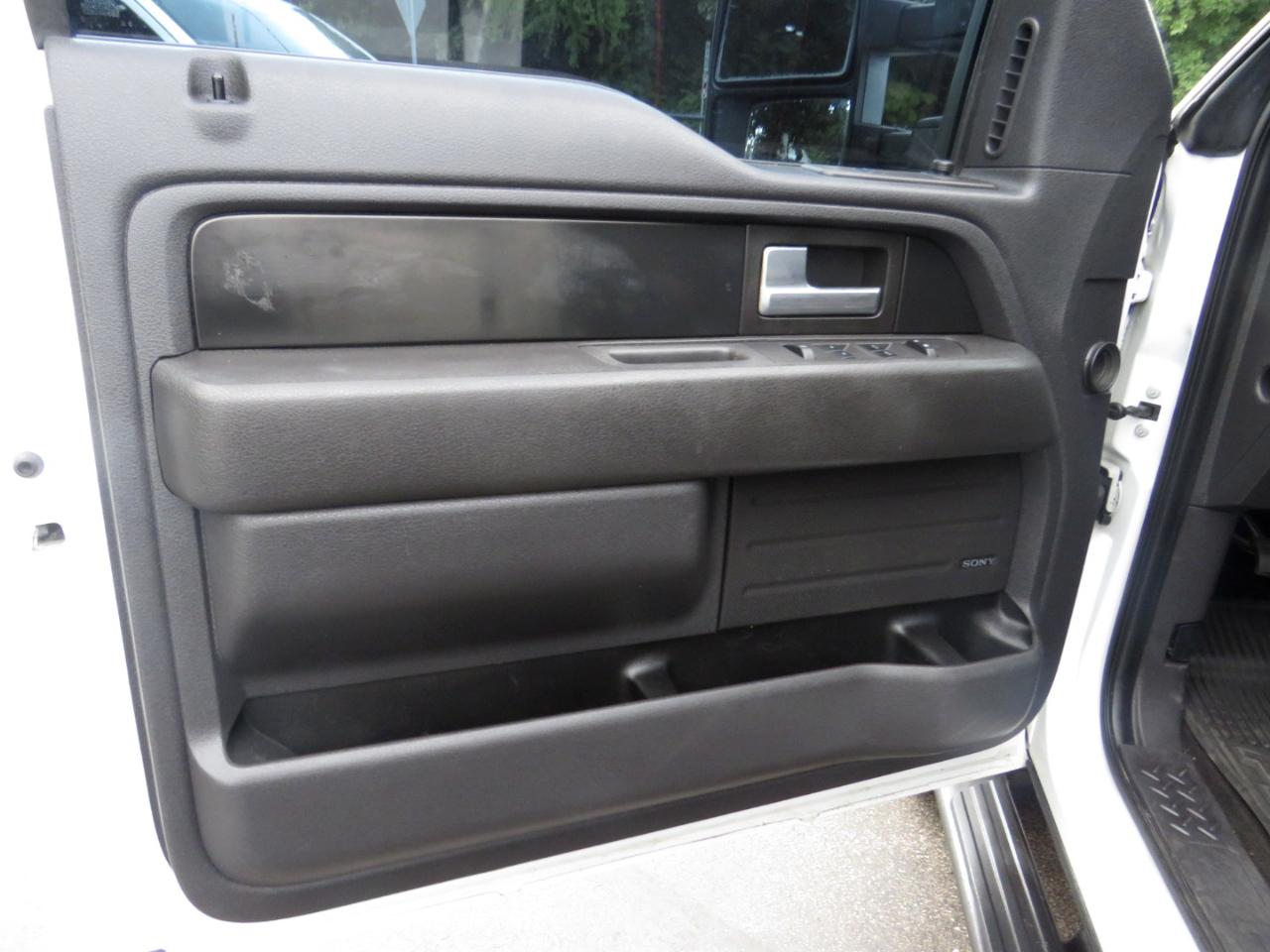 Ford F-150 4WD SuperCrew 145" FX4 2014