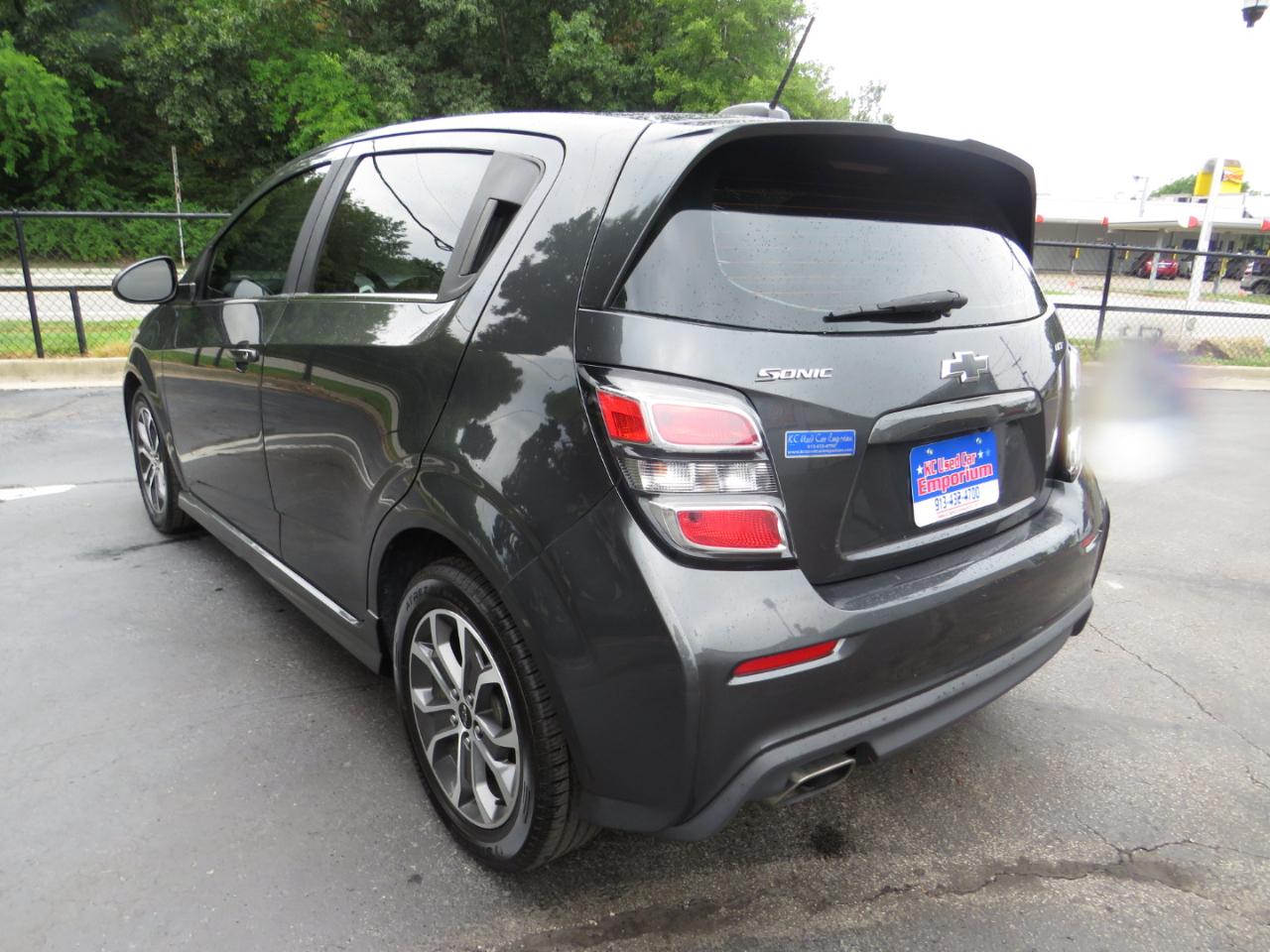 Chevrolet Sonic 5dr HB Auto LT w/1SD 2018