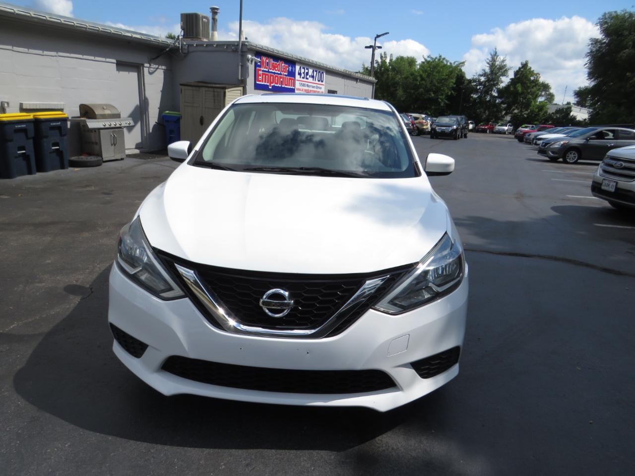 Nissan Sentra SV CVT 2017