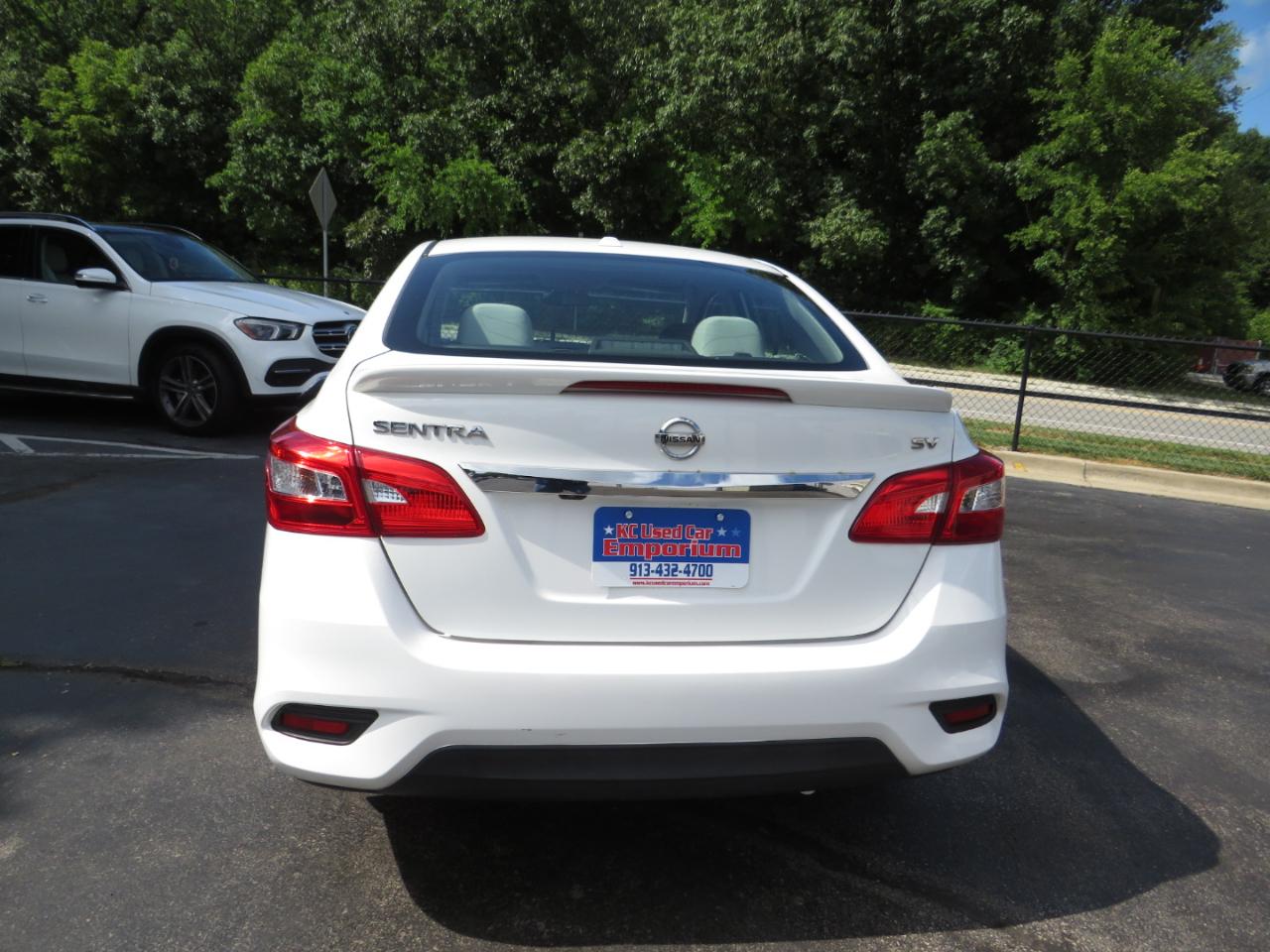 Nissan Sentra SV CVT 2017