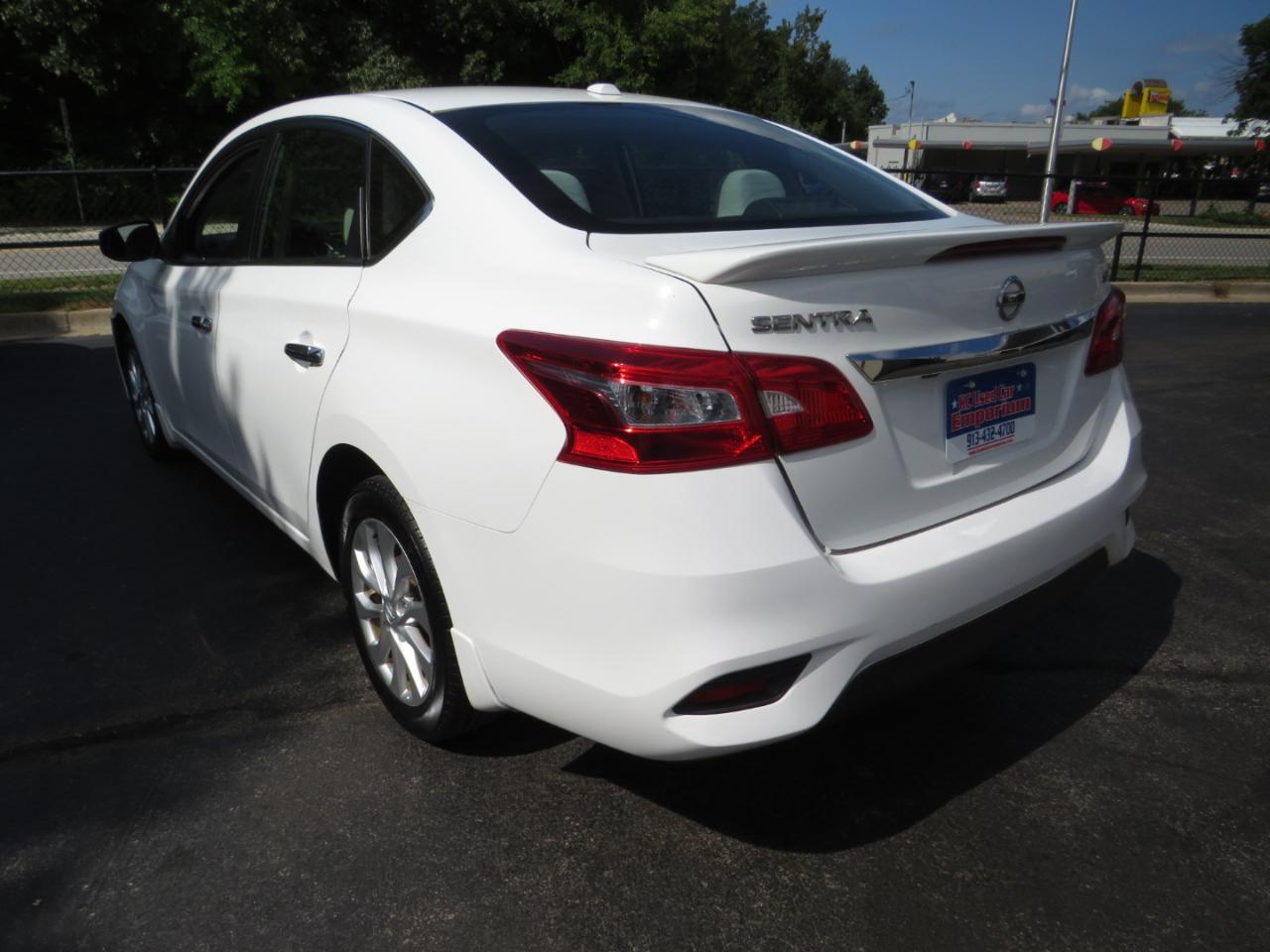 Nissan Sentra SV CVT 2017