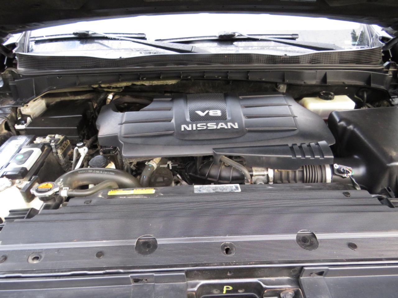 Nissan Titan 4x4 Crew Cab SV 2017