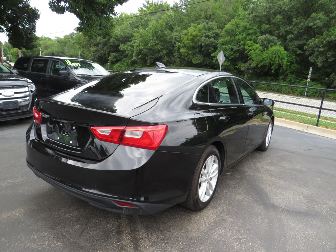 Chevrolet Malibu 4dr Sdn LT w/1LT 2016
