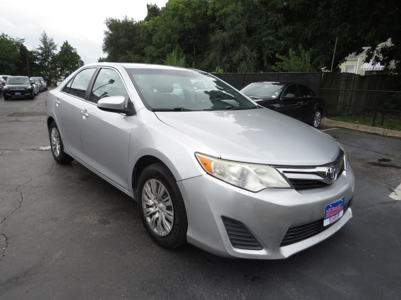 Toyota Camry 2014.5 4dr Sdn I4 Auto SE Sport (Natl) 2014