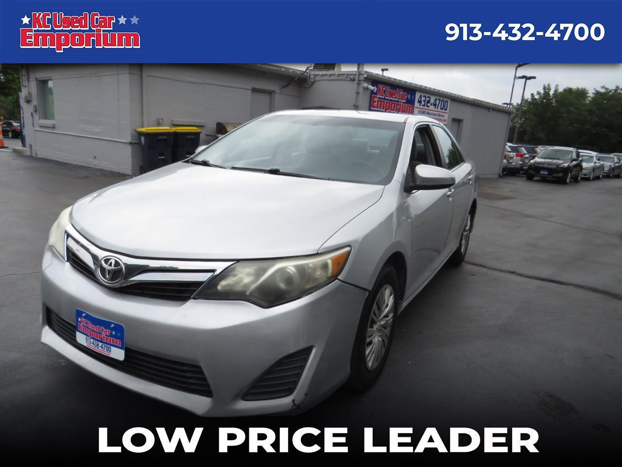 Toyota Camry 2014.5 4dr Sdn I4 Auto SE Sport (Natl) 2014