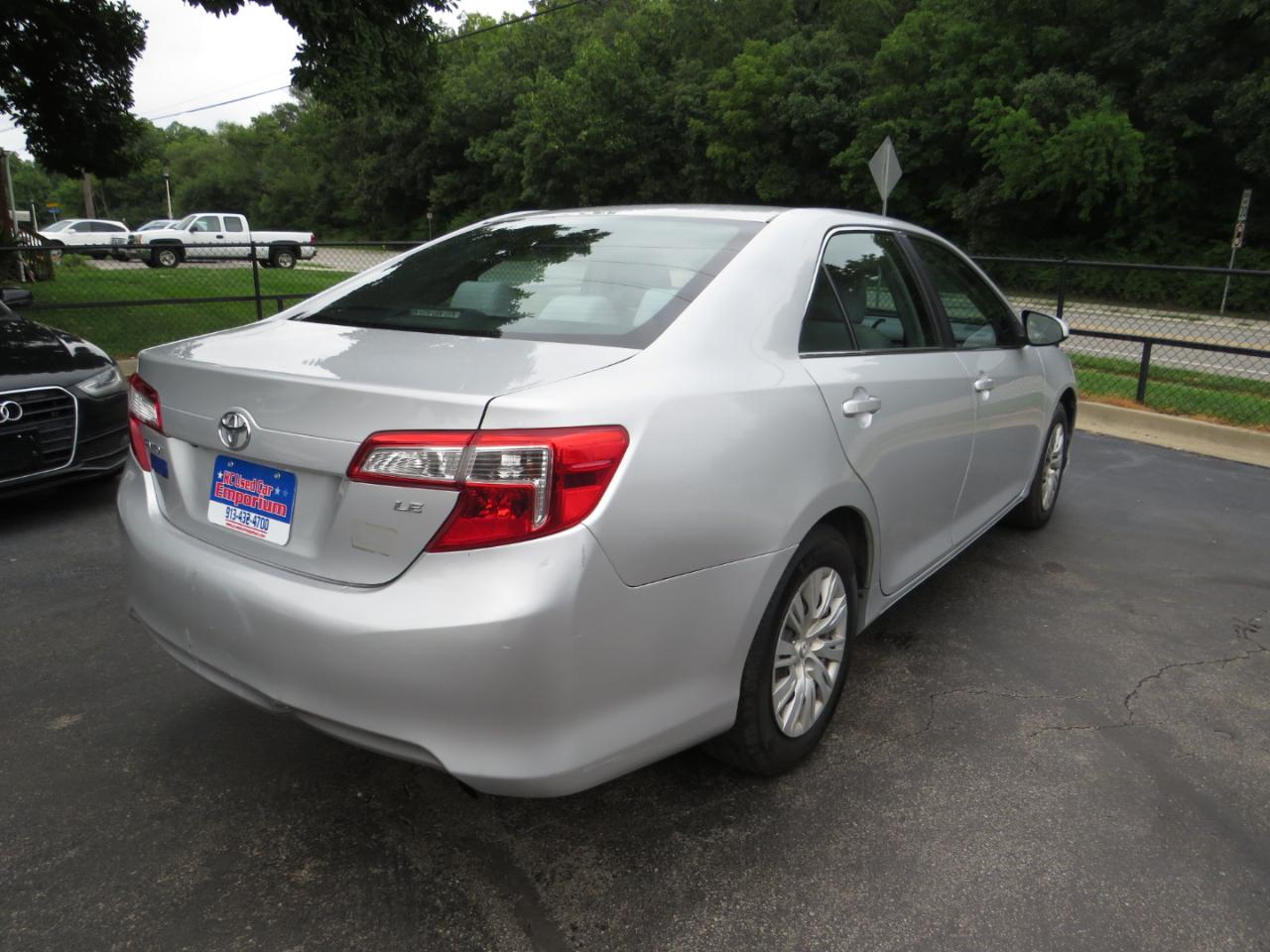 Toyota Camry 2014.5 4dr Sdn I4 Auto SE Sport (Natl) 2014