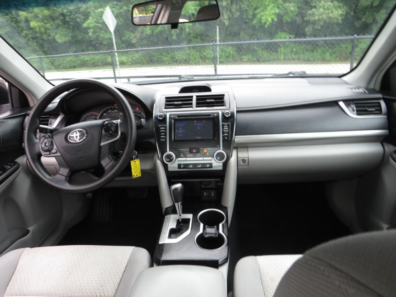 Toyota Camry 2014.5 4dr Sdn I4 Auto SE Sport (Natl) 2014