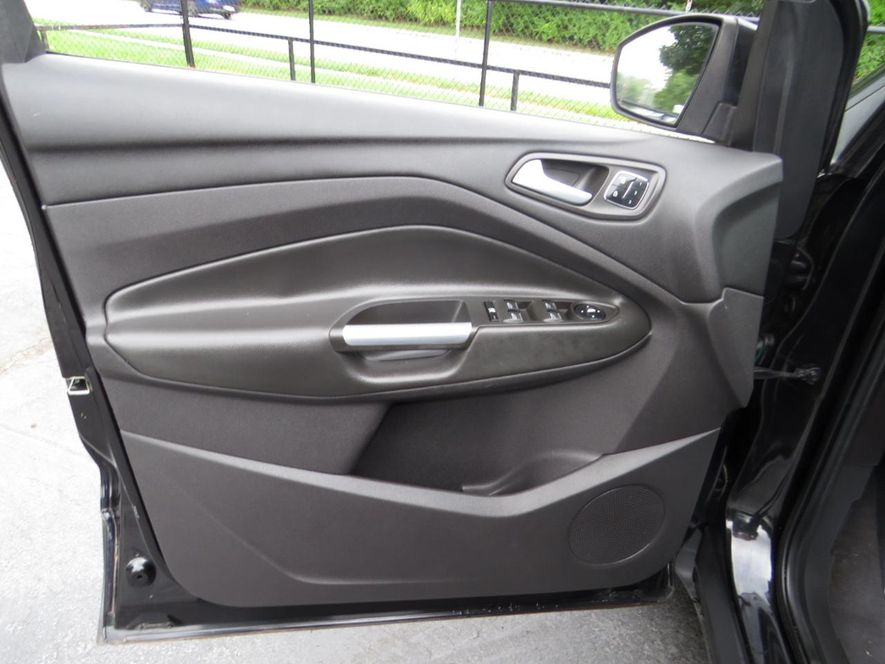 Ford Escape FWD 4dr Titanium 2014