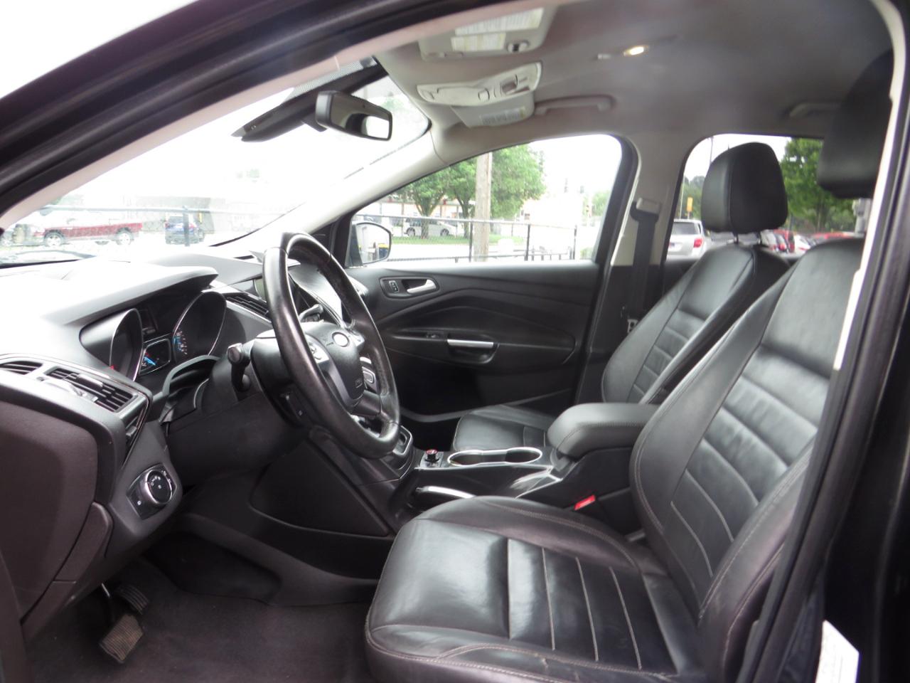 Ford Escape FWD 4dr Titanium 2014