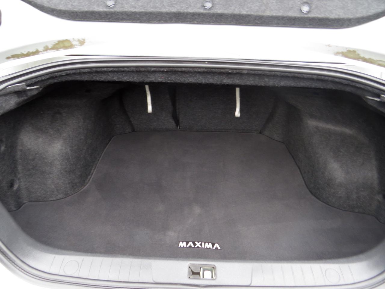 Nissan Maxima 4dr Sdn 3.5 SV 2014