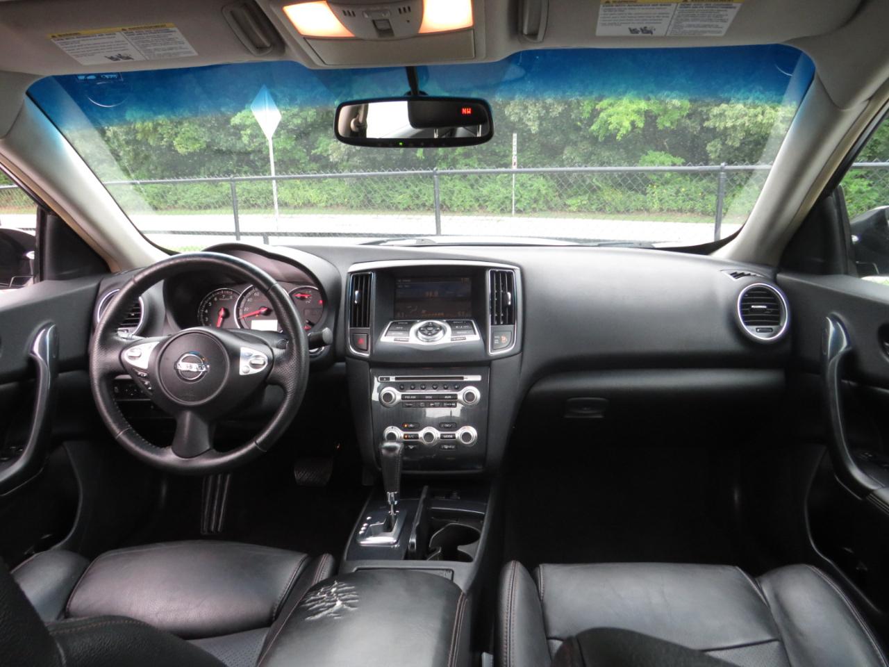 Nissan Maxima 4dr Sdn 3.5 SV 2014