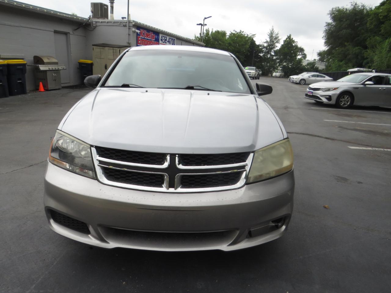 Dodge Avenger 4dr Sdn SE 2014