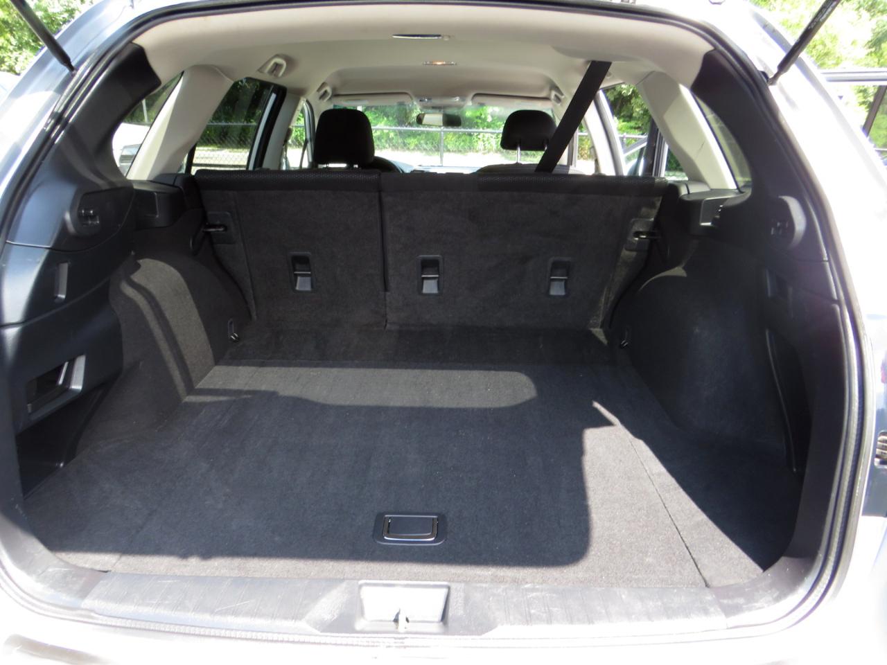 Subaru Outback 4dr Wgn 2.5i Premium 2015