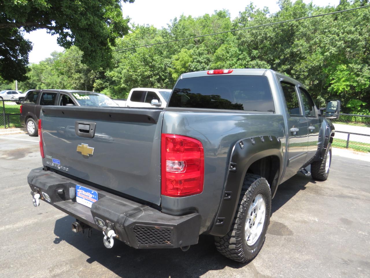 Chevrolet Silverado 1500 4WD Crew Cab 143.5" LT 2011