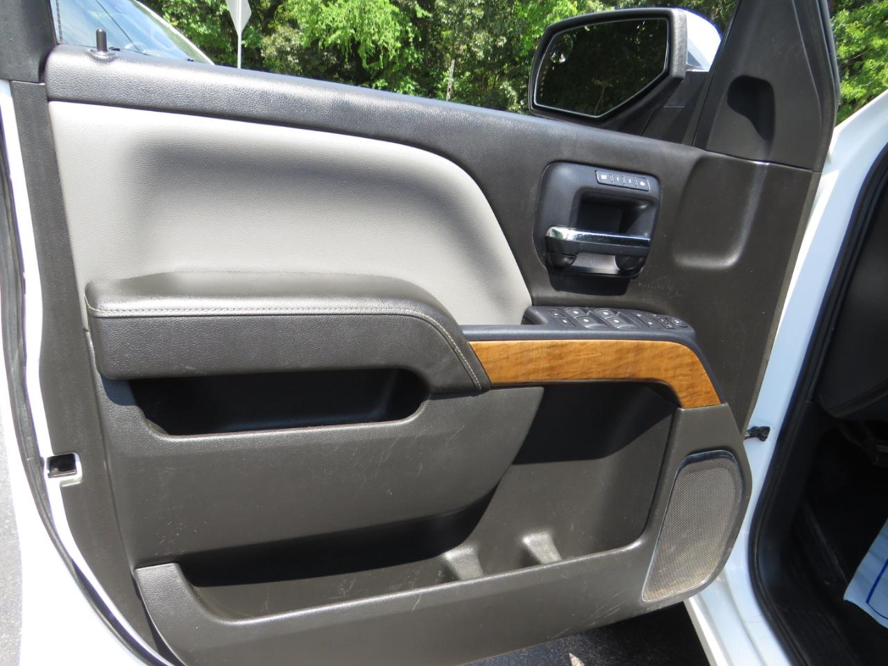 Chevrolet Silverado 1500 4WD Crew Cab 153.0" LTZ w/1LZ 2014