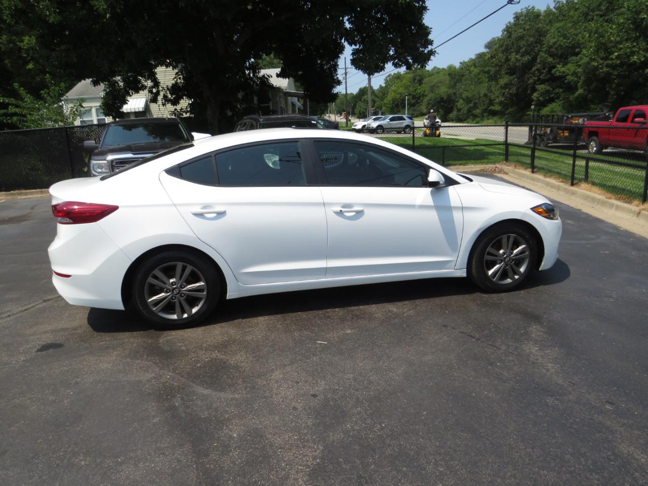 Hyundai Elantra Value Edition 2.0L Auto (Alabama) 2018