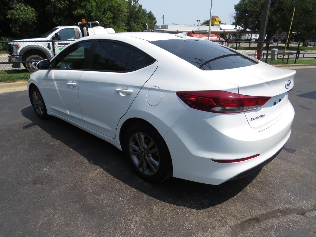 Hyundai Elantra Value Edition 2.0L Auto (Alabama) 2018