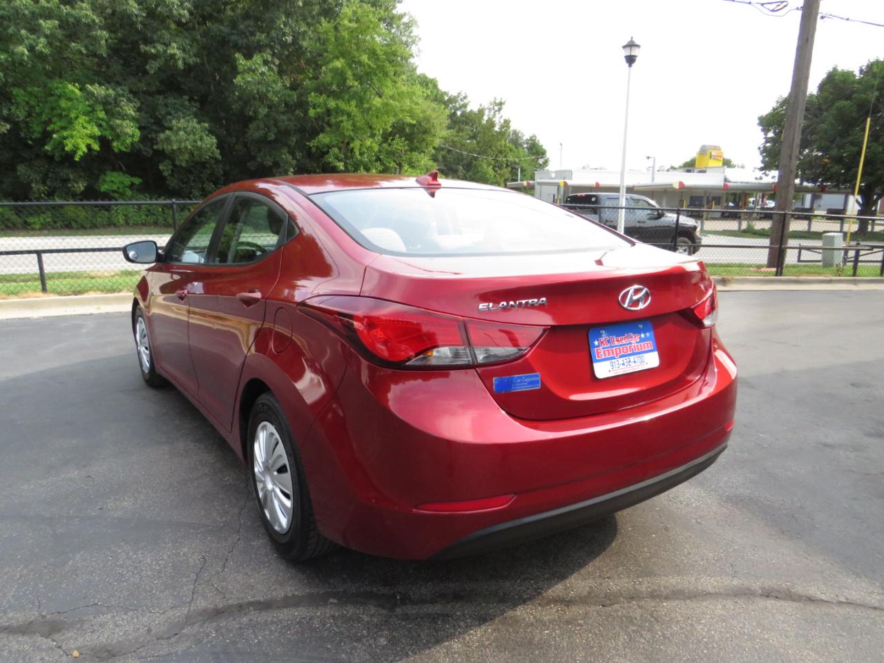 Hyundai Elantra 4dr Sdn Auto SE (Alabama Plant) 2016