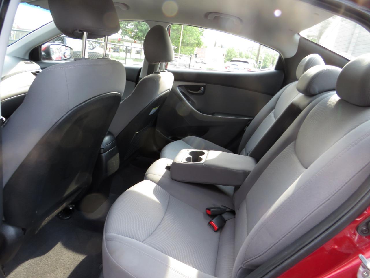 Hyundai Elantra 4dr Sdn Auto SE (Alabama Plant) 2016