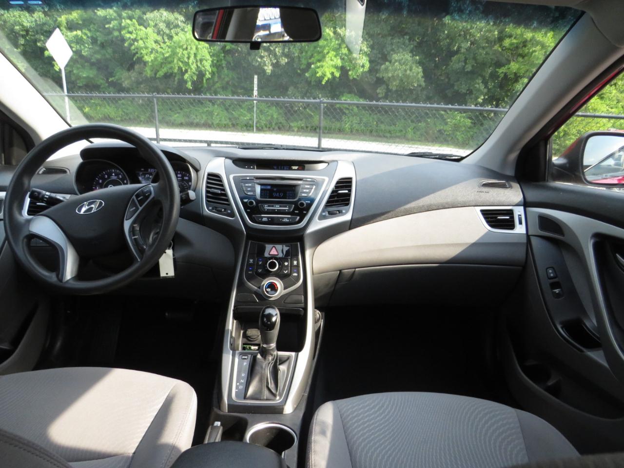Hyundai Elantra 4dr Sdn Auto SE (Alabama Plant) 2016