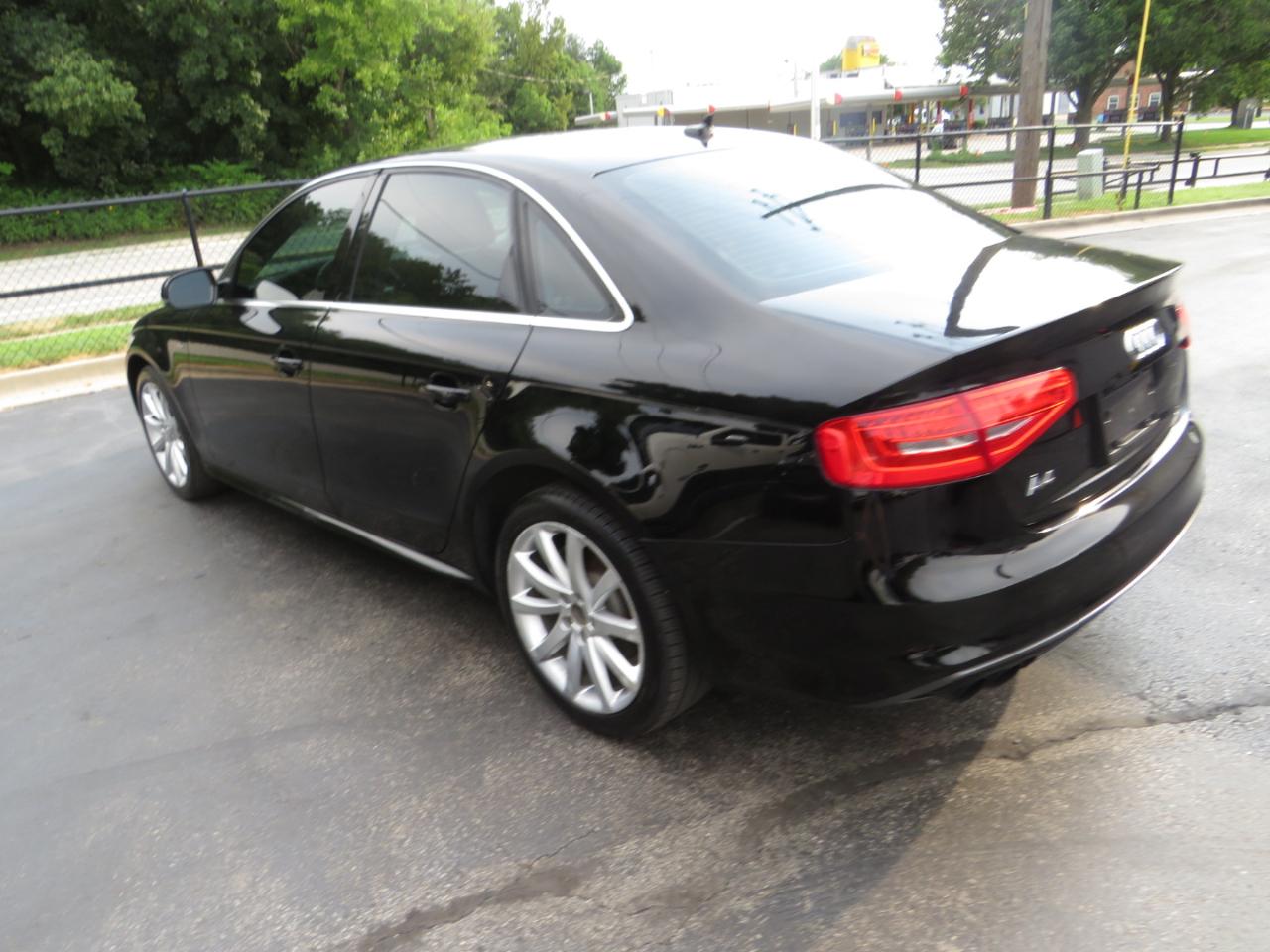 Audi A4 4dr Sdn CVT FrontTrak 2.0T Premium 2014