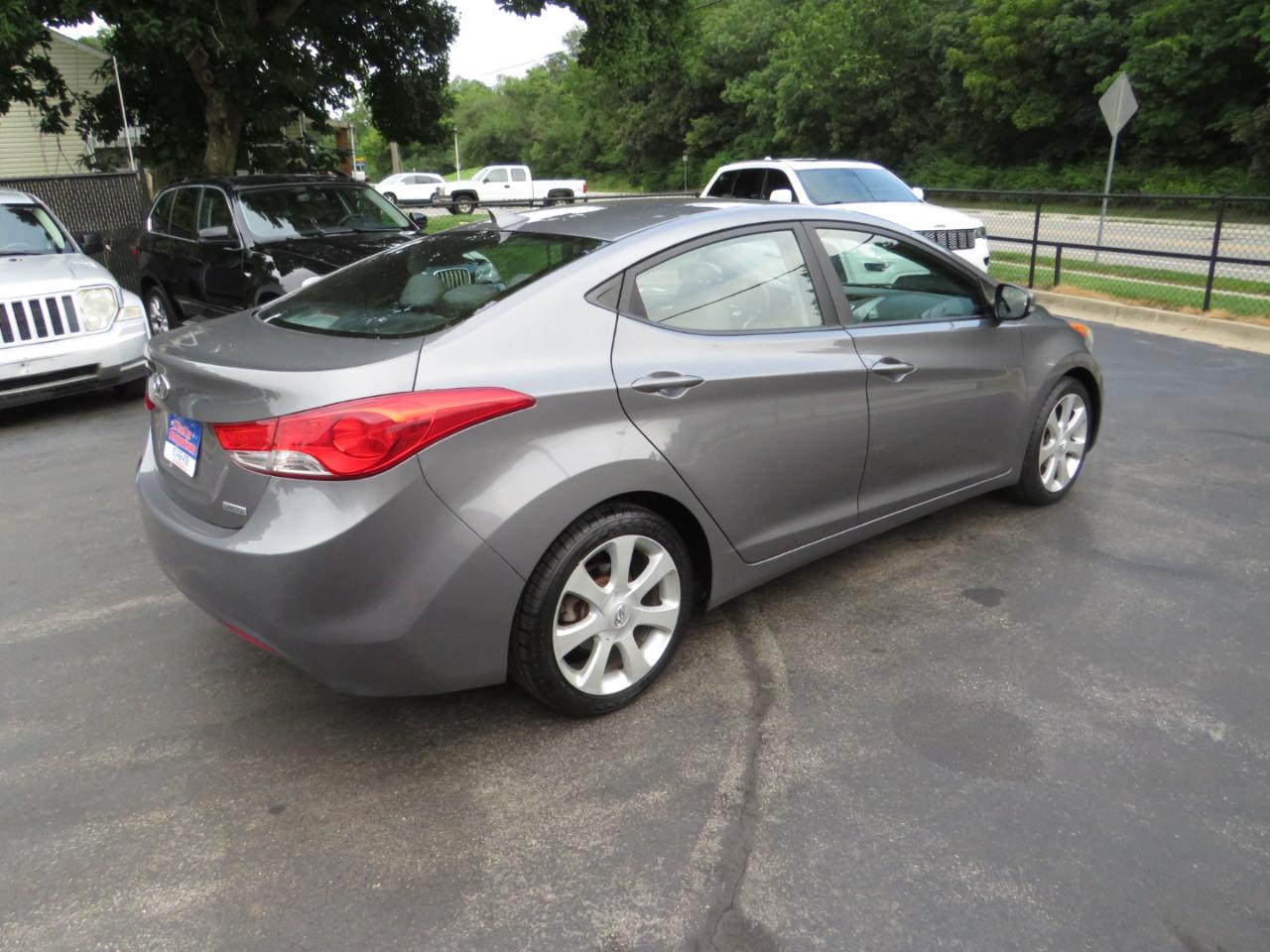 Hyundai Elantra 4dr Sdn Auto Limited (Alabama Plant) 2012