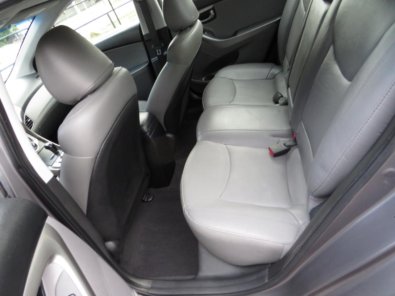 Hyundai Elantra 4dr Sdn Auto Limited (Alabama Plant) 2012