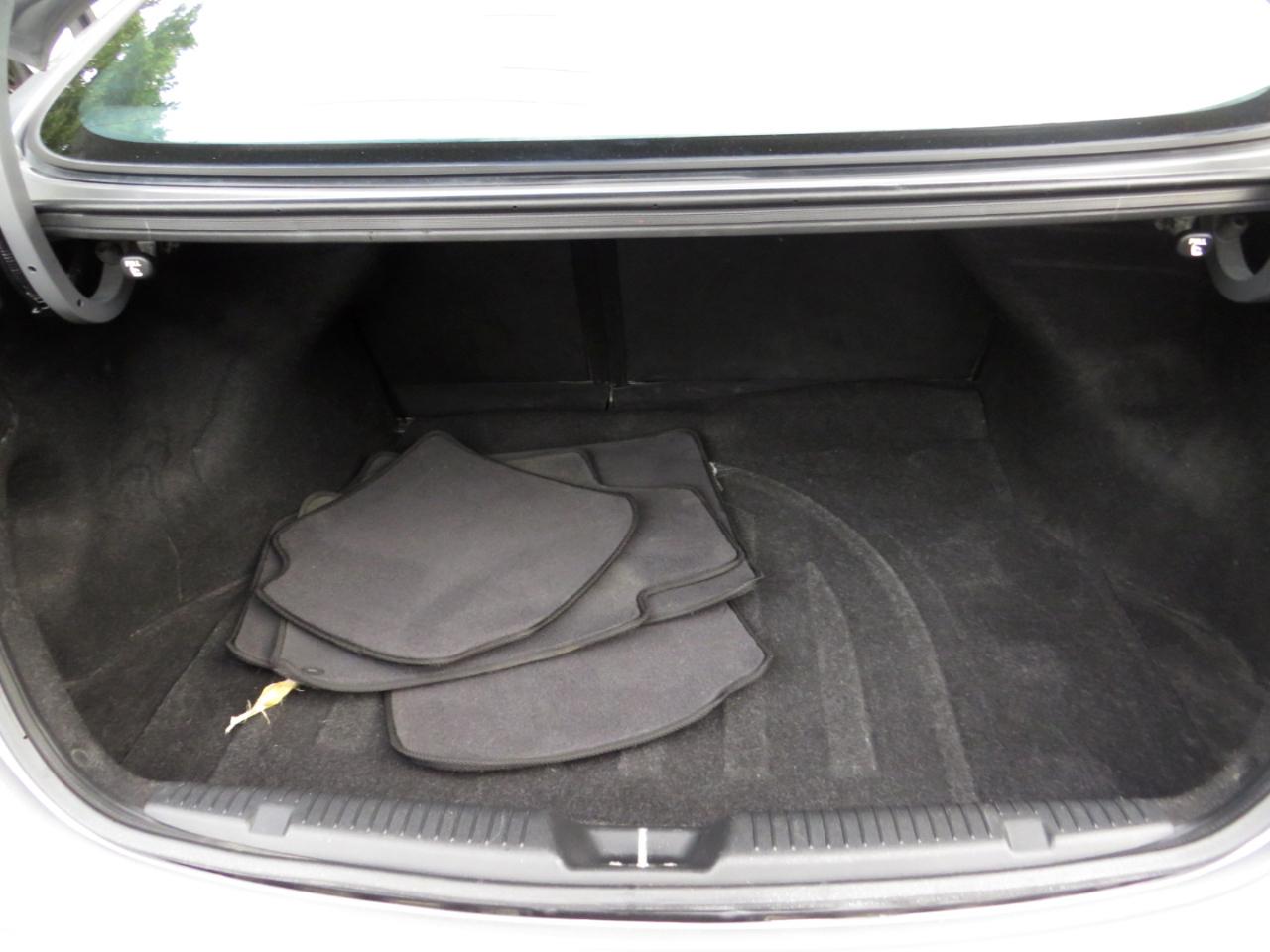 Hyundai Elantra 4dr Sdn Auto Limited (Alabama Plant) 2012