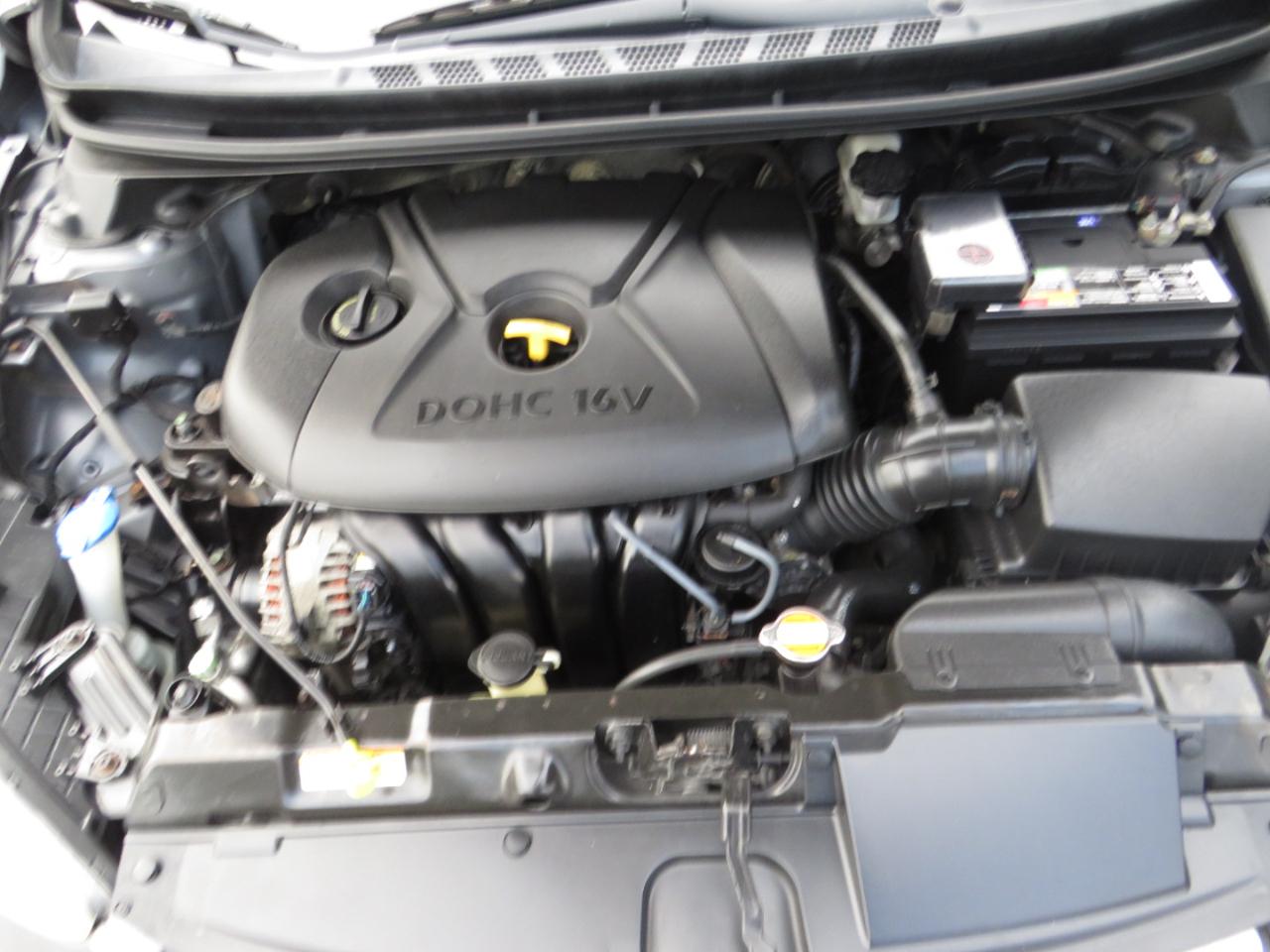 Hyundai Elantra 4dr Sdn Auto Limited (Alabama Plant) 2012