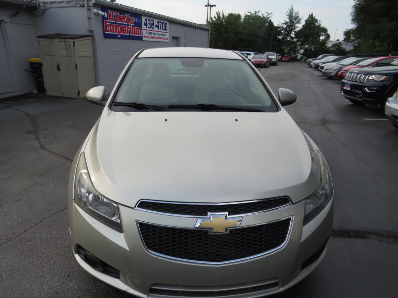 Chevrolet Cruze 4dr Sdn LTZ 2013