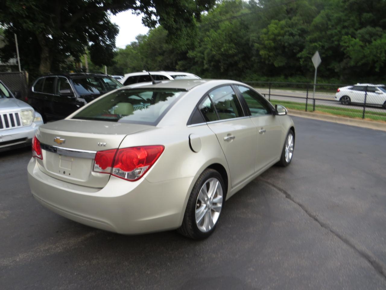 Chevrolet Cruze 4dr Sdn LTZ 2013