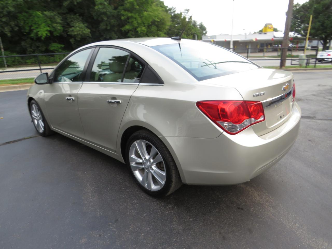 Chevrolet Cruze 4dr Sdn LTZ 2013