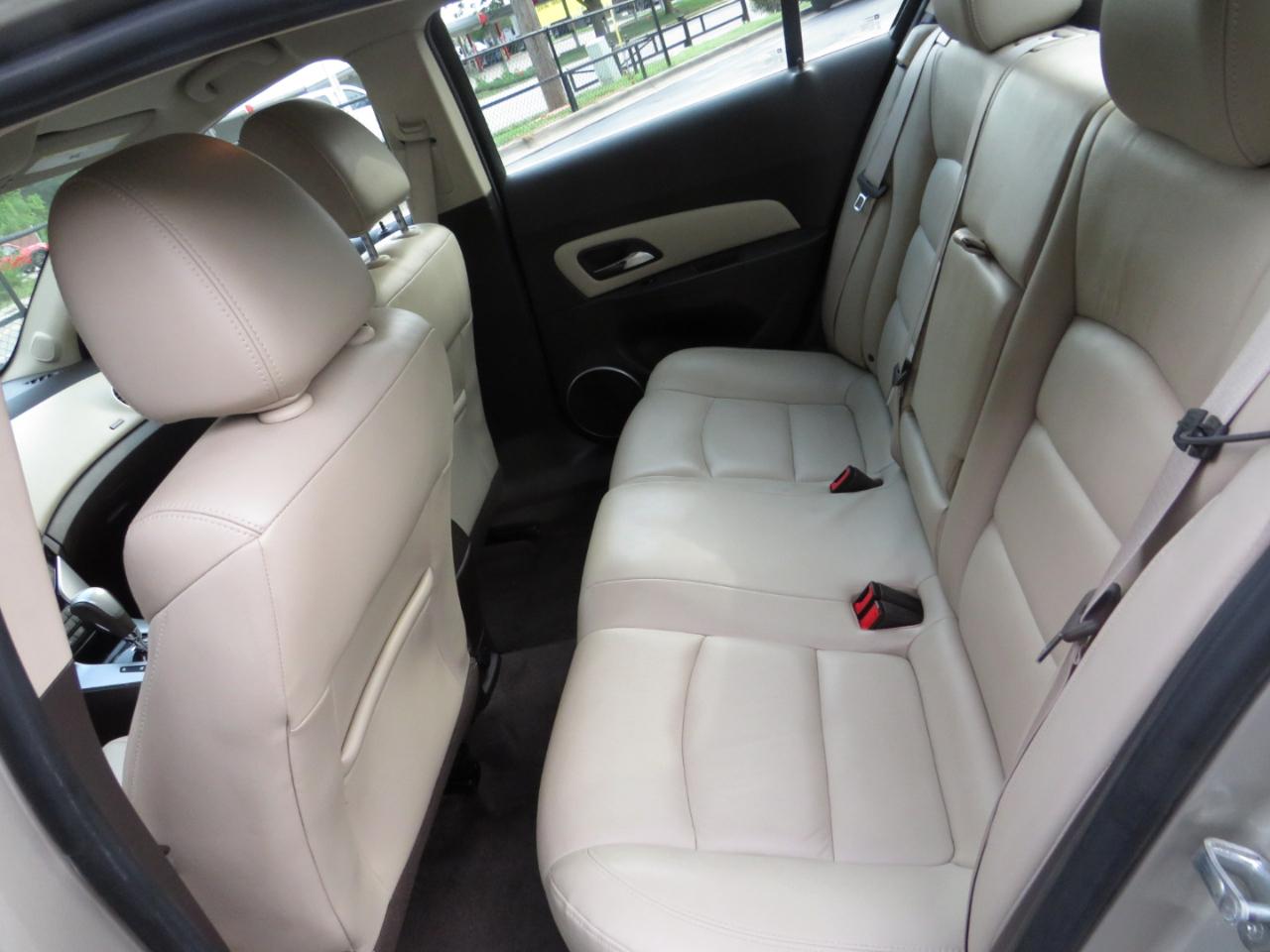 Chevrolet Cruze 4dr Sdn LTZ 2013