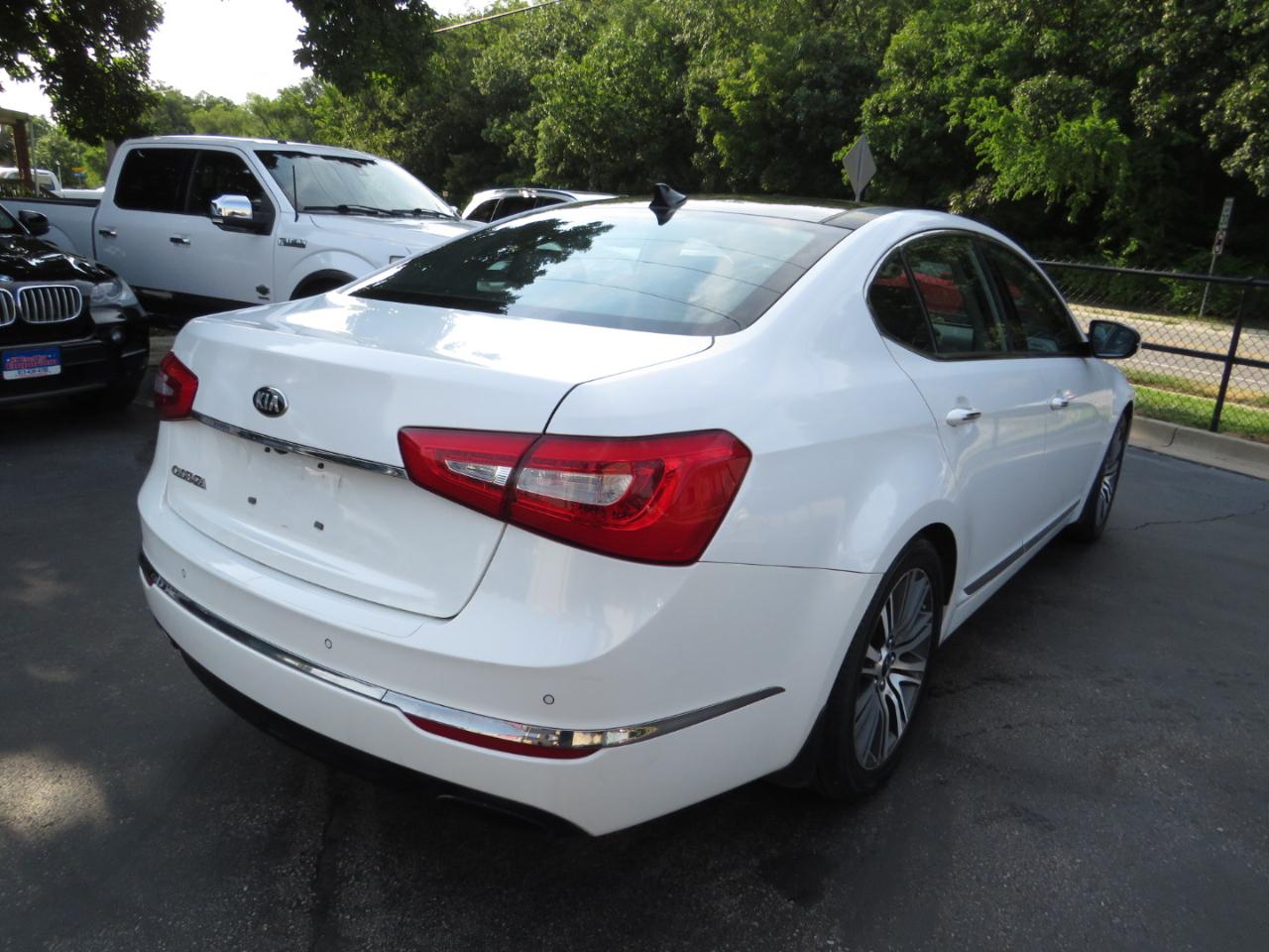 Kia Cadenza 4dr Sdn Premium 2014