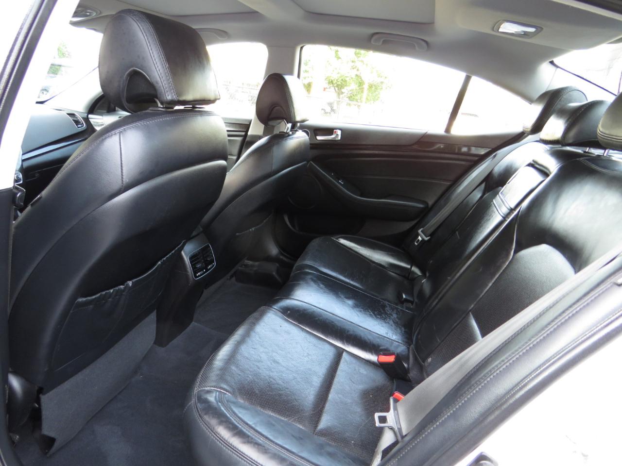 Kia Cadenza 4dr Sdn Premium 2014