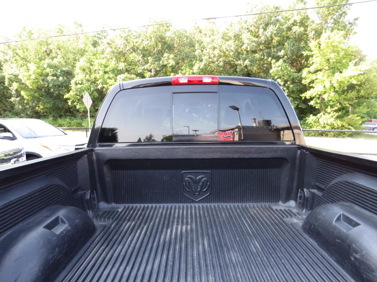 Dodge Ram 1500 4WD Quad Cab 140.5" Laramie 2008