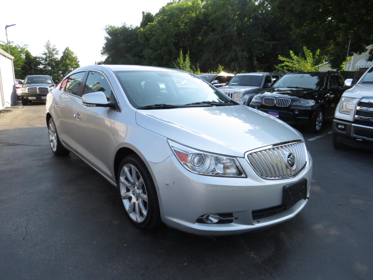 Buick LaCrosse 4dr Sdn Touring FWD 2012