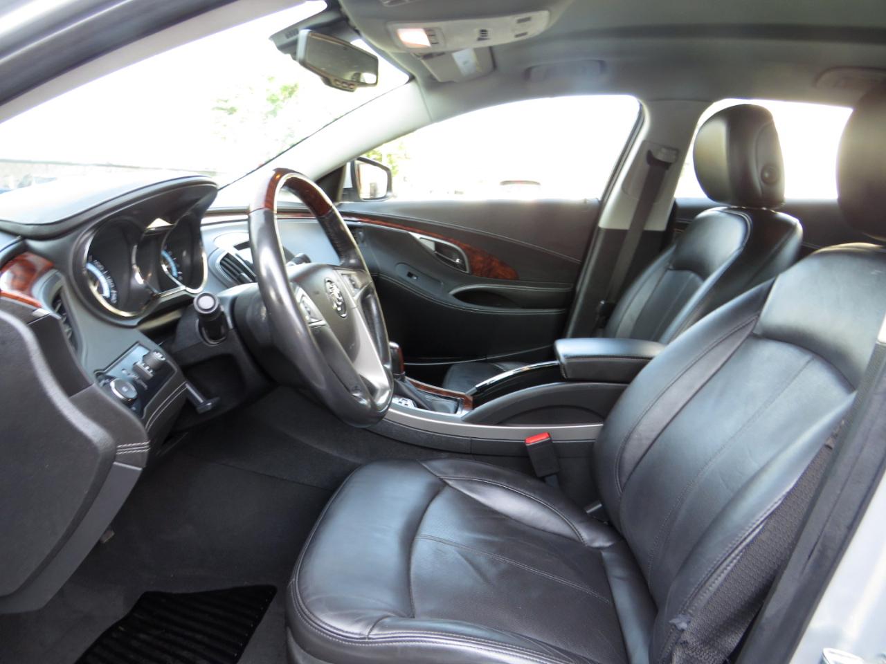 Buick LaCrosse 4dr Sdn Touring FWD 2012