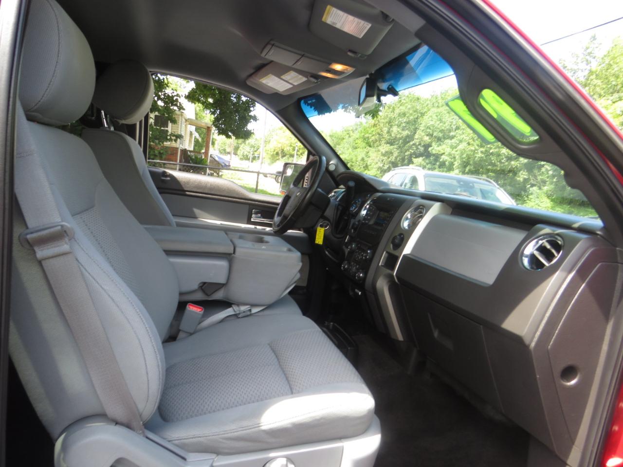 Ford F-150 4WD SuperCrew 145" King Ranch 2014