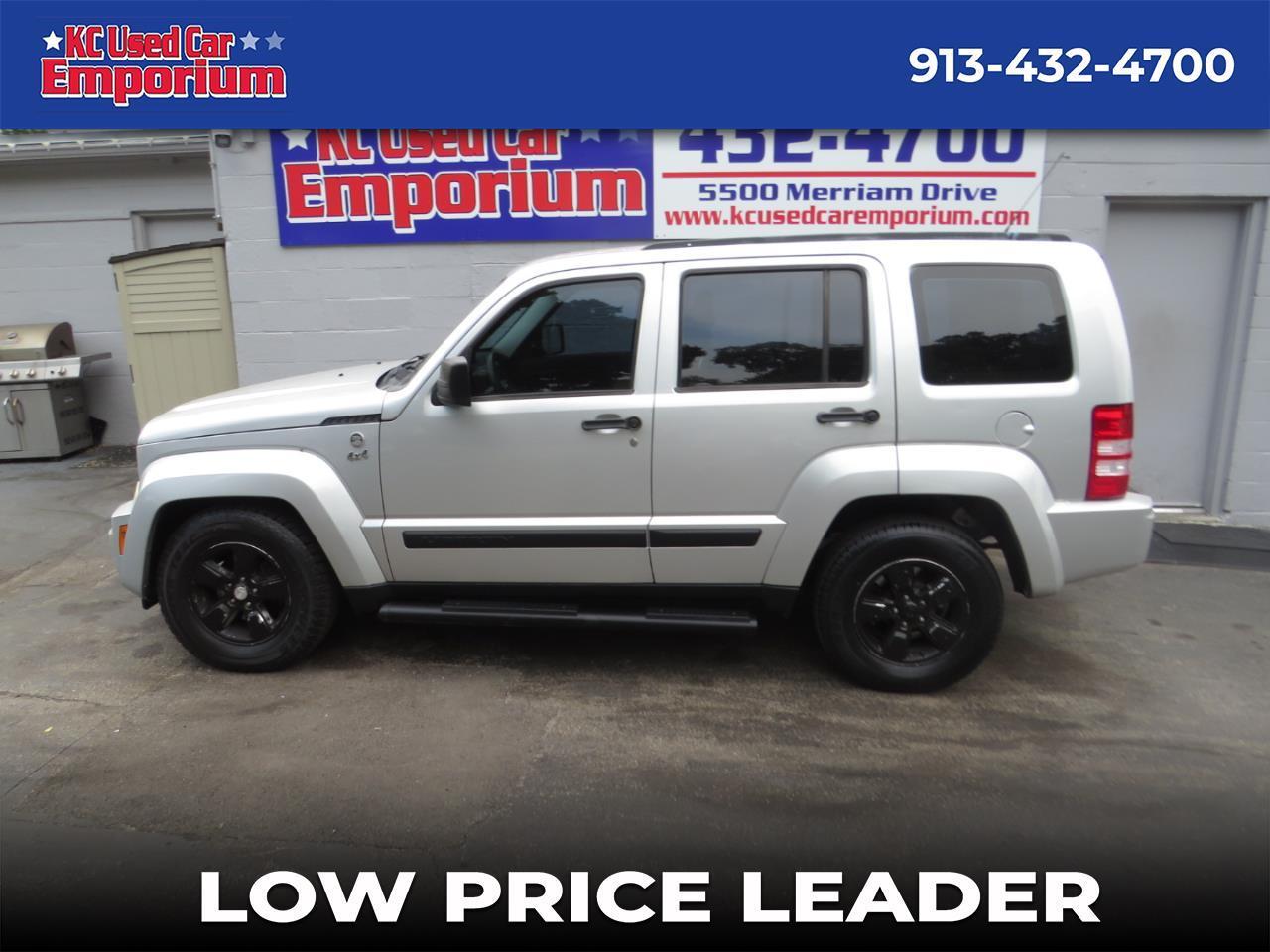 Jeep Liberty 4WD 4dr Sport 2012