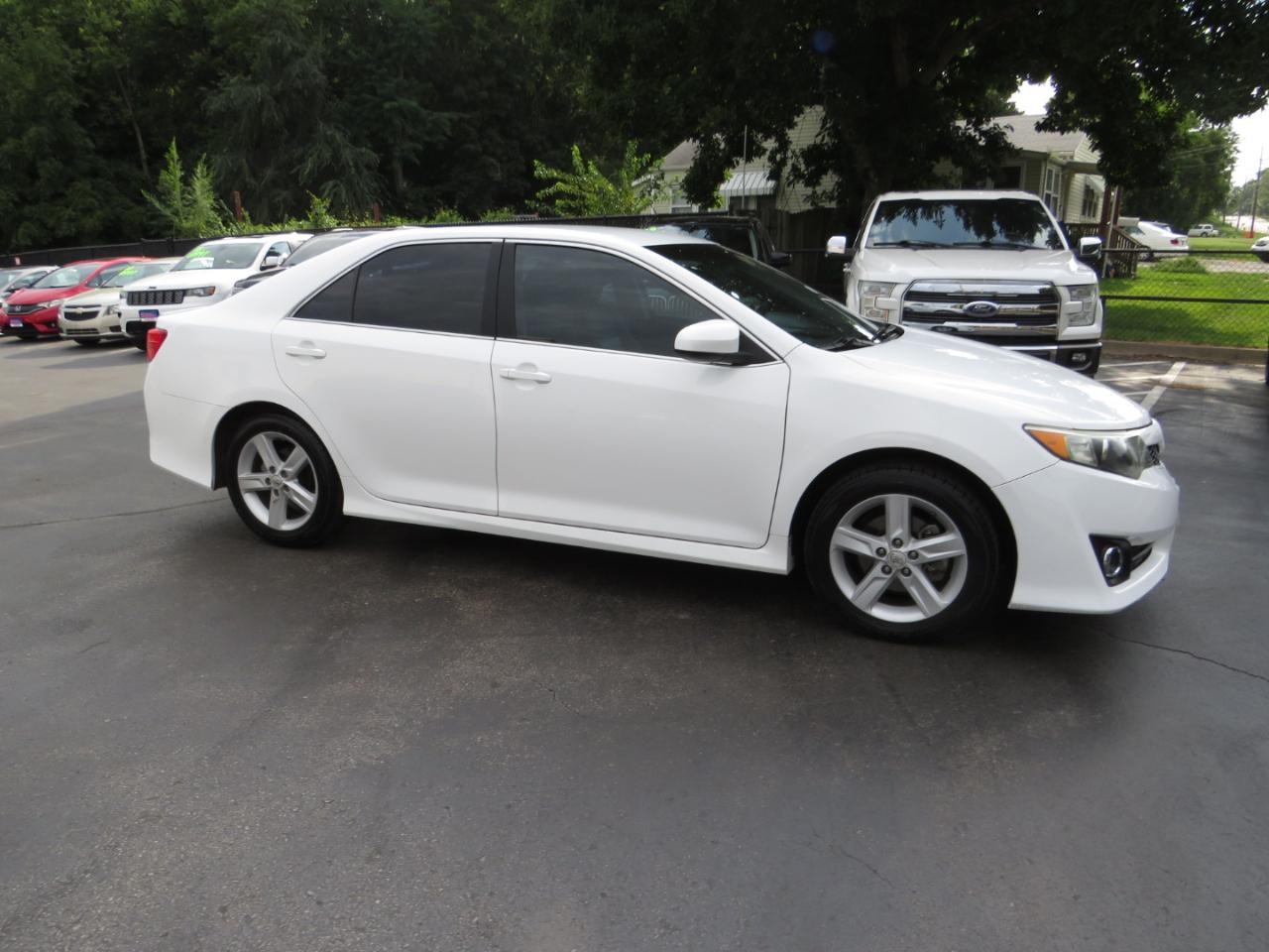 Toyota Camry 4dr Sdn I4 Auto SE Sport Limited Edition (Natl) 2012