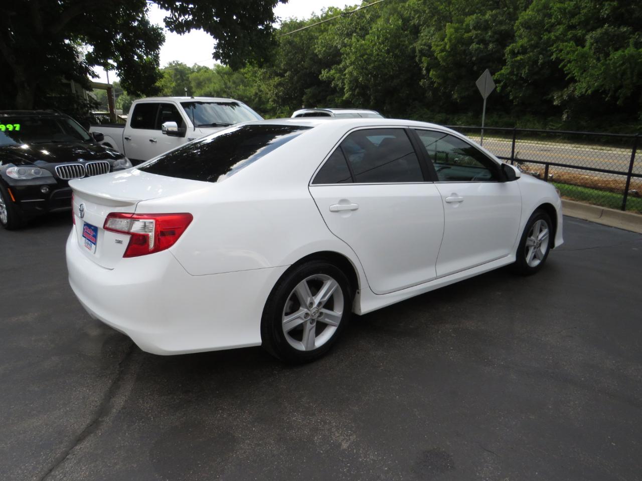 Toyota Camry 4dr Sdn I4 Auto SE Sport Limited Edition (Natl) 2012