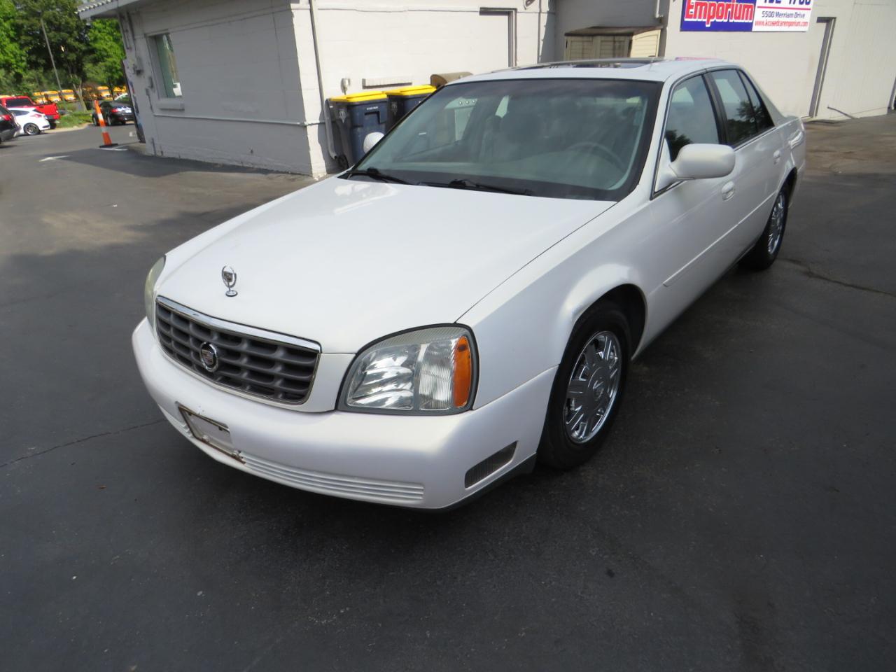 Cadillac DeVille 4dr Sdn 2004