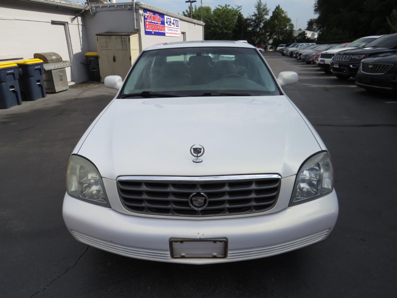 Cadillac DeVille 4dr Sdn 2004